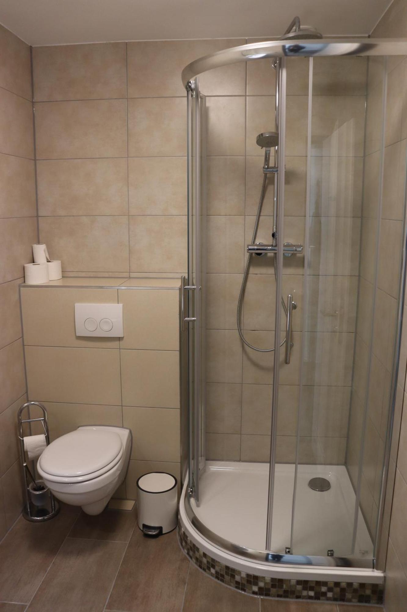 Fuer 2 - Guestrooms24 - Habitación en casa particular Marl (Recklinghausen)